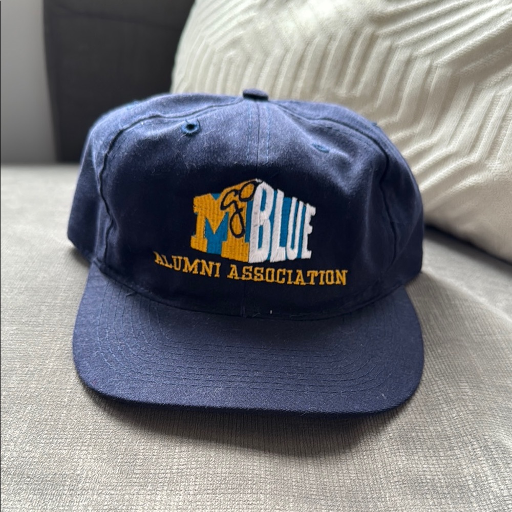 Vintage Michigan Wolverines Alumni Association Snapback / Go Blue / 90s